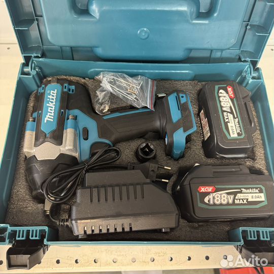 Гайковерт Makita 800 HM