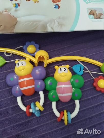 Музыкальный мобиль на кроватку