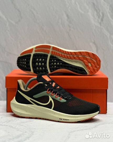 Кроссовки мужские Nike