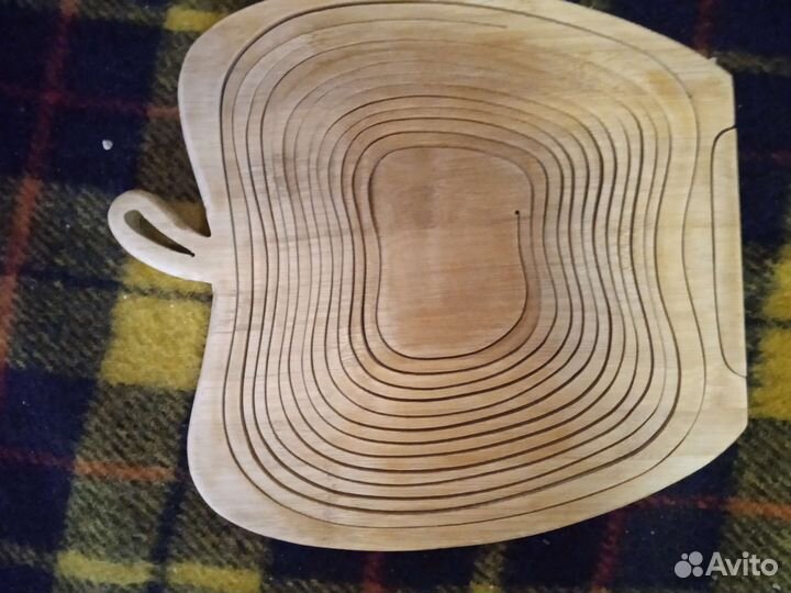 Деревянная складуващая ваза