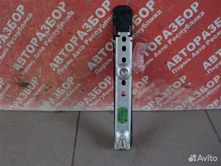 Механизм регулировки высоты ремня безопасности