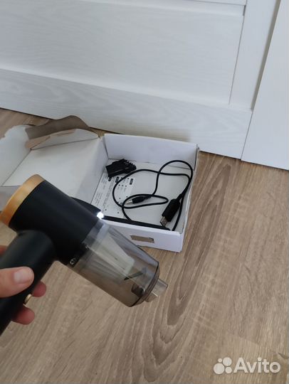 Автомобильный пылесос складной