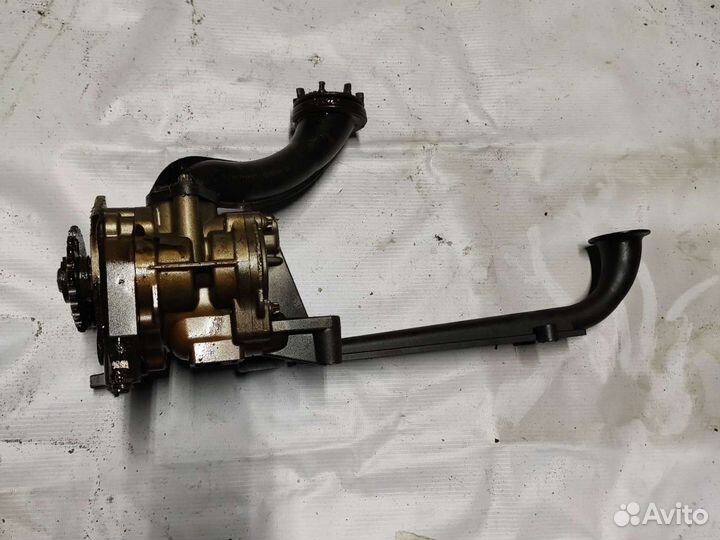 Масляный насос Порше Каен 4.5