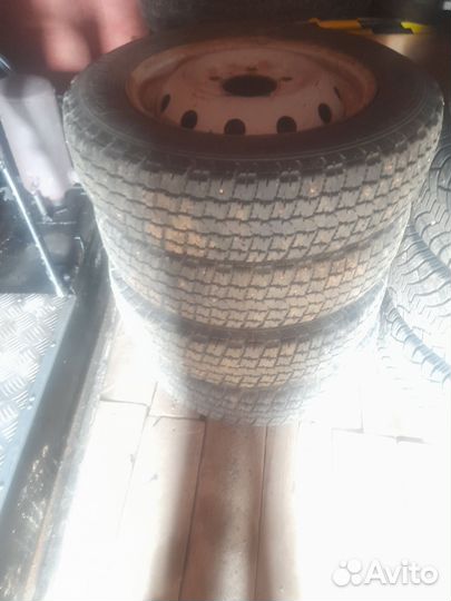 Колеса на Ниву r16