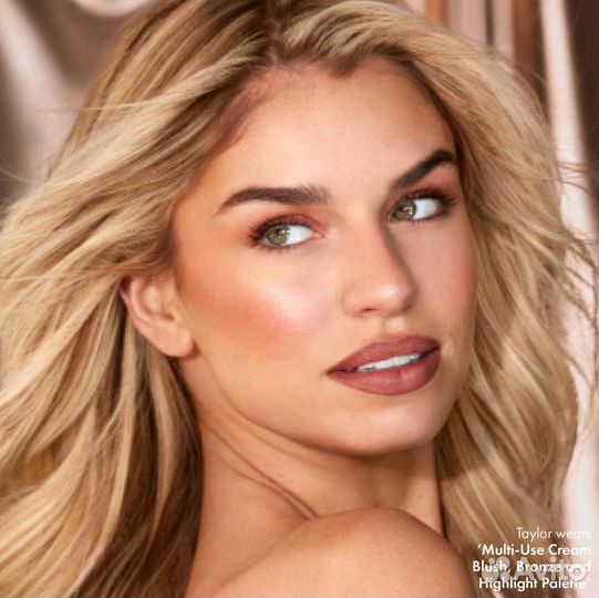 Iconic London Multi-Use Румяна Бронзер Хайлайтер