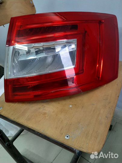 Фара задняя правая Skoda Octavia A7