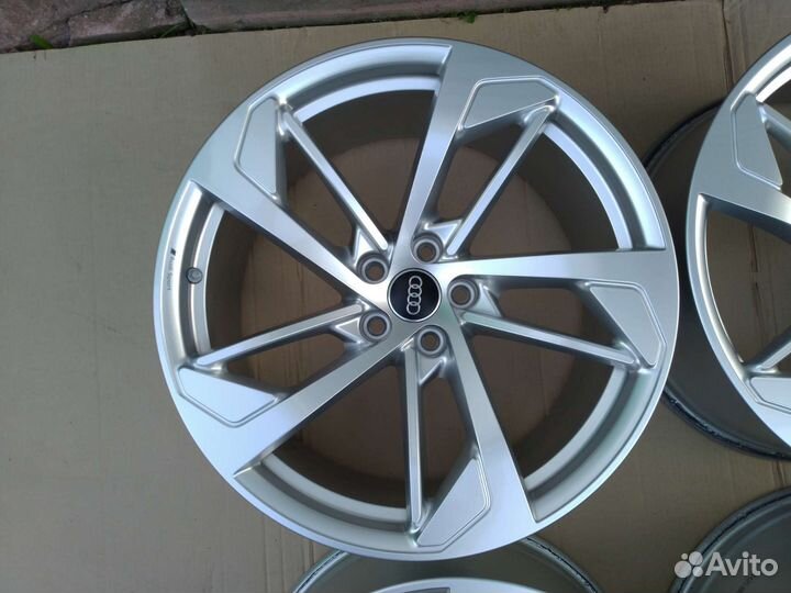 Диски ориг ковка audi RS4 RS5 A5 S5 A7 Q5 20