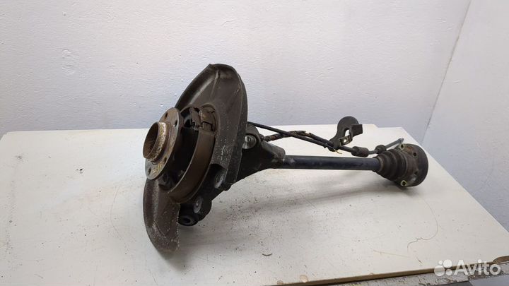 Ступица (кулак, цапфа) левая задняя BMW 7 E65, 2006