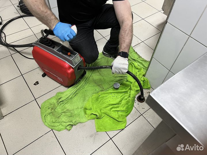 Прочистка засоров в трубах. Промывка труб