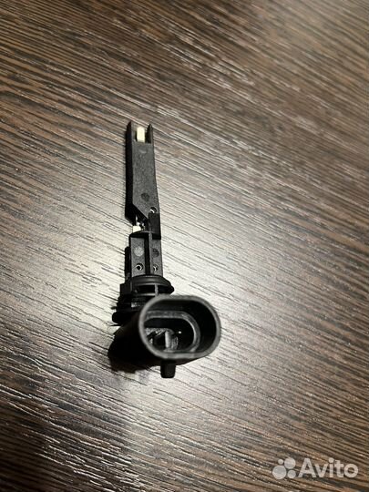 Датчик уровня охлаждающей жидкости на astra j