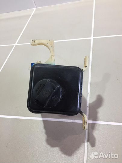 Бачок гидроусилителя Chery M11