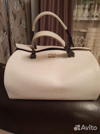 Сумка женская furla бу в идеальном состоянии