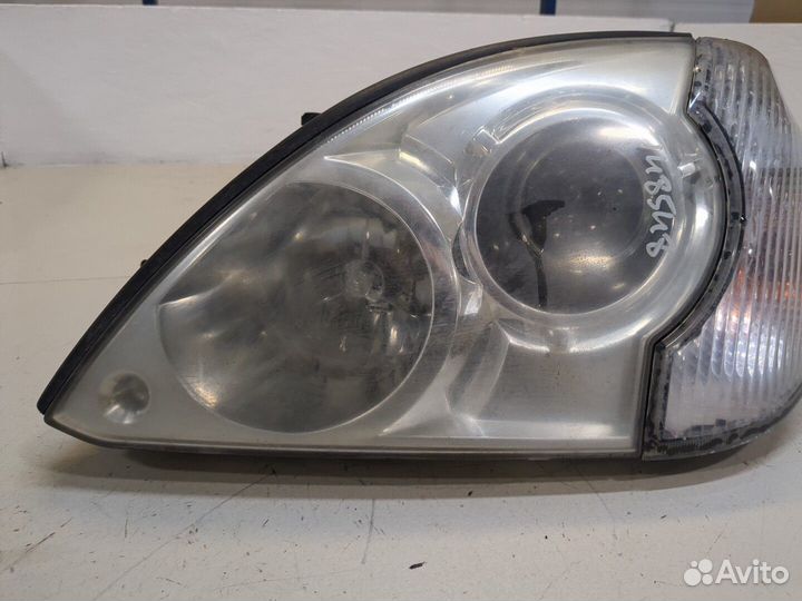 Фара (передняя) левая Hyundai Terracan, 2004