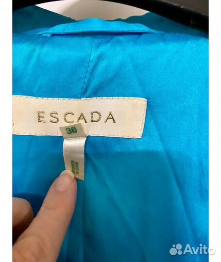 Escada Голубой шелковый жакет/пиджак