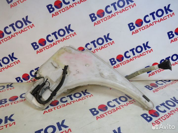 Бачок омывателя BMW 118D E81, E87