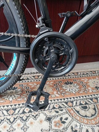 Велосипед с литыми дисками BMW 26