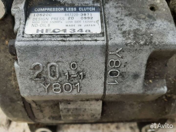 Компрессор кондиционера Chrysler Voyager 01-04