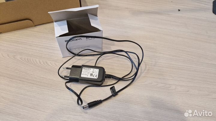 G2X Four zoom Гитарный процессор