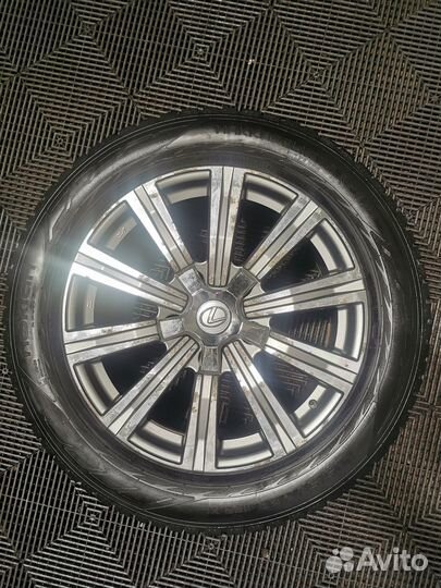 Колеса Lexus LX 570 285/50 R20 Nokian Tyres