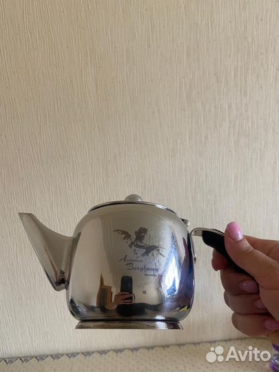 Заварочный чайник с ситом