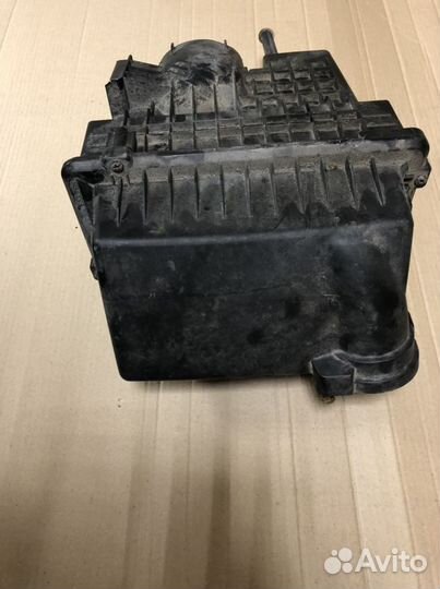 Корпус воздушного фильтра Citroen C4 Grand Picasso