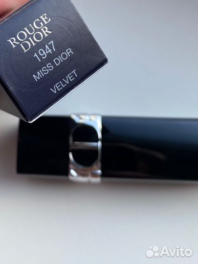 Dior rouge velvet 1947 помада для губ