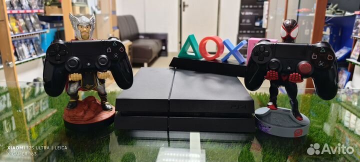 Sony PS4/2 Геймпада/50 + Игр