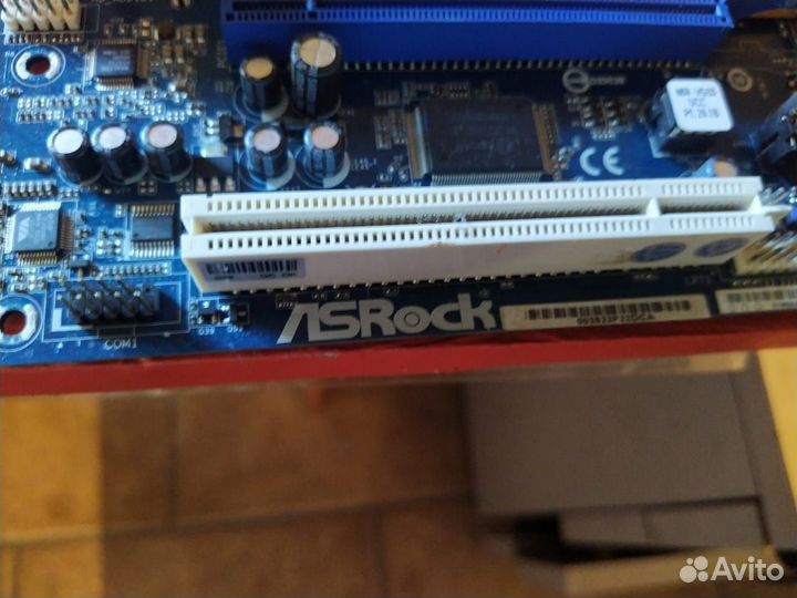 Материнская плата