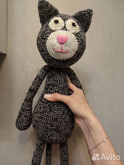 Кот игрушка