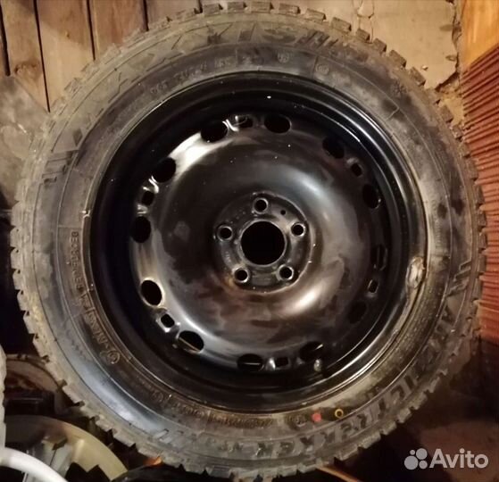 Колеса в сборе шипованные 15 VAG