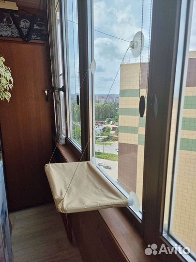 Лежанка для кошек бу