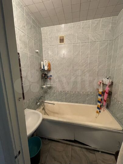 4-к. квартира, 85 м², 3/5 эт.