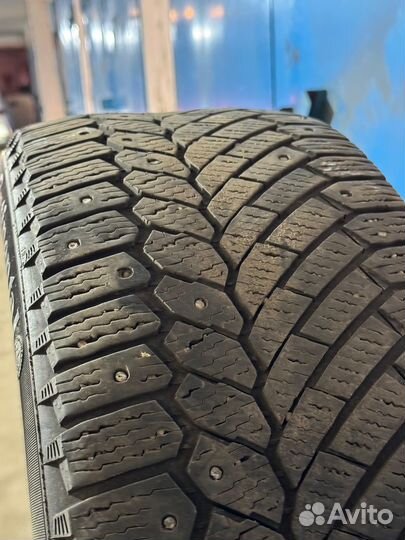 Continental ContiIceContact 235/45 R18