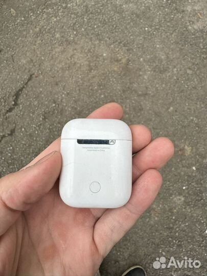 Кейс от airpods 2 оригинал