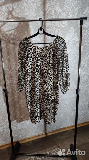 Платье женское