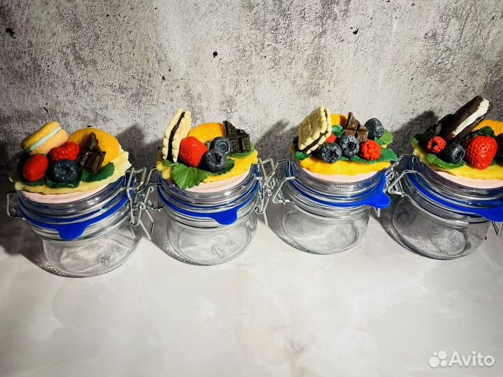 Сладкие баночки из полимерной глины 4 штуки