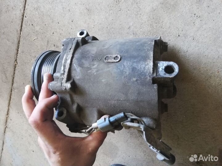 Компрессор кондиционера Mitsubishi Lancer 10 /4B11