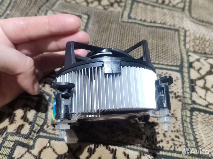 Кулер intel soc 775