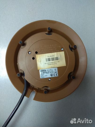 Электрочайник DeLonghi kbov2001.GR