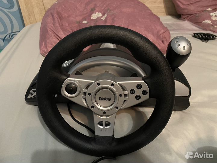 Игровой руль с педалями и коробкой передач