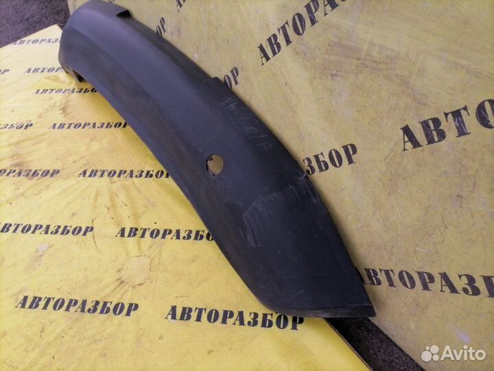 Накладка заднего бампера Volkswagen Golf 5