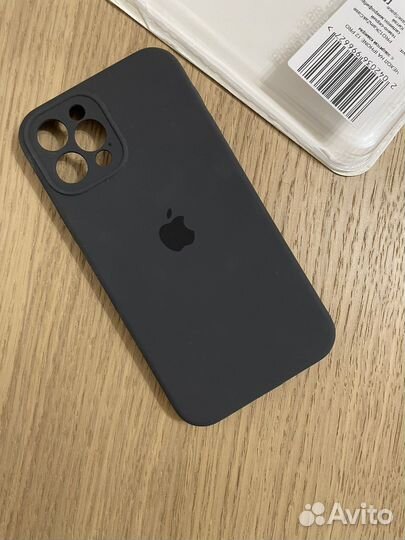 Чехол на iPhone 12 pro новый