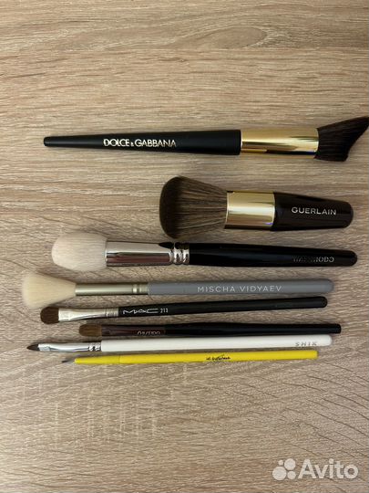 Кисти для макияжа
