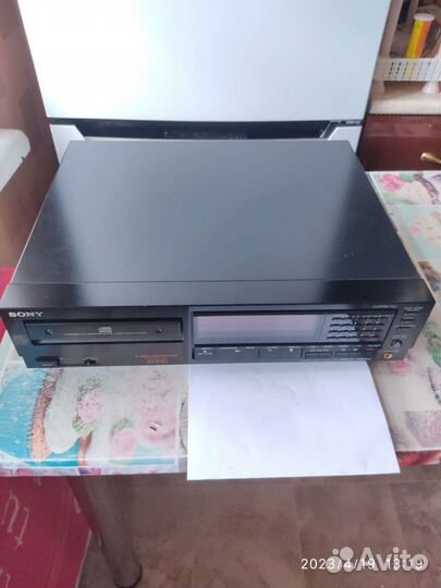 Sony cdp 337esd