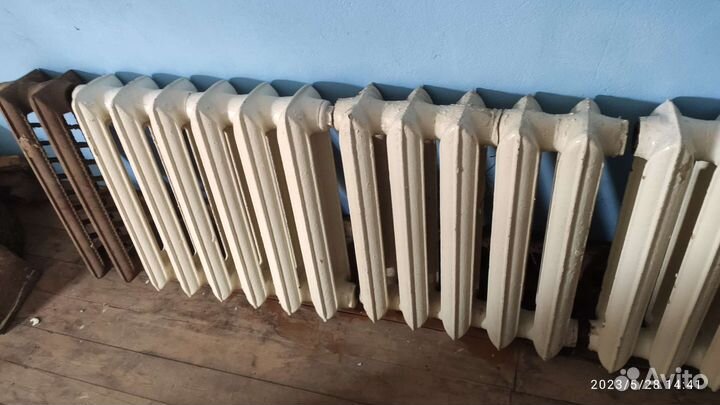 Секции чугунной батареи мс 140, СССР