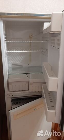 Холодильник stinol