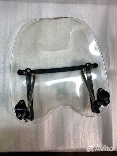Ветровое стекло для мотоцикла универсальное