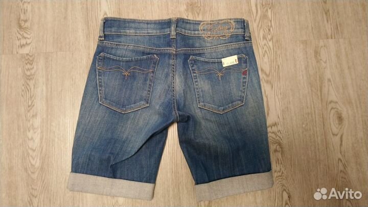 Новые джинсовые шорты р. 42-44