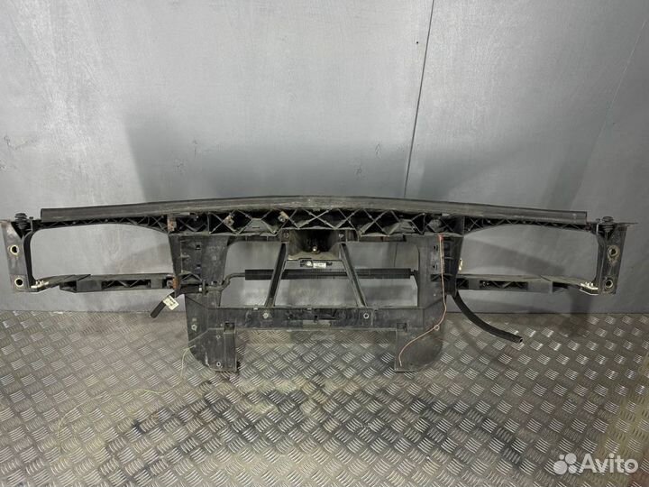 Рамка передняя (телевизор) Ford Mondeo 3