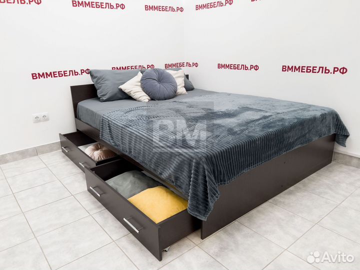 Кровать двуспальная с ящиками новая